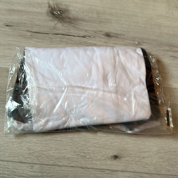 LOGO by Lori Goldstein 2-Pack Short Sleeve Tee White Black M NWT IN PACKAGE - Picture 4 of 4